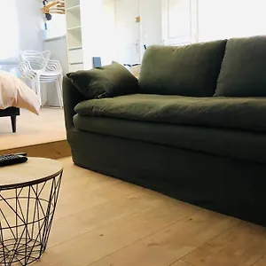  Appartement Vue Dans Le Quartier De Saint Victor
