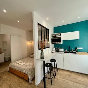 Apartment Cocon Chic Du Vieux Port - Clim, Marseille