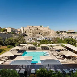 4* Hotel Radisson Blu Vieux Port