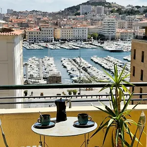 Vue Incroyable & Confort Au Vieux Port 4 Personnes Appartement